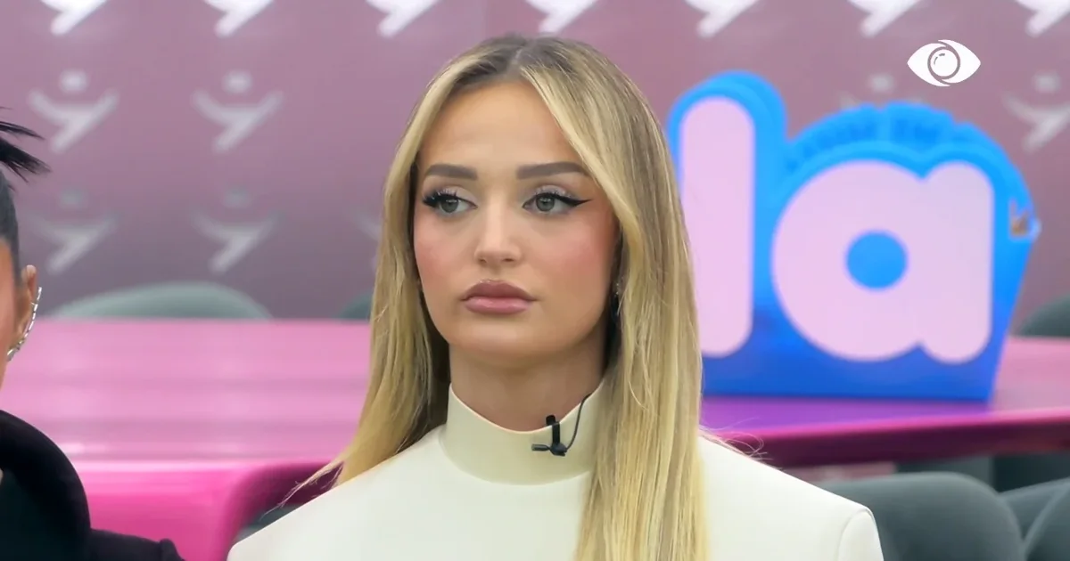TENSIONOHET situata  Selin kërkon të lërë shtëpinë e Big Brother  Nuk dua të dal pa fytyrë   