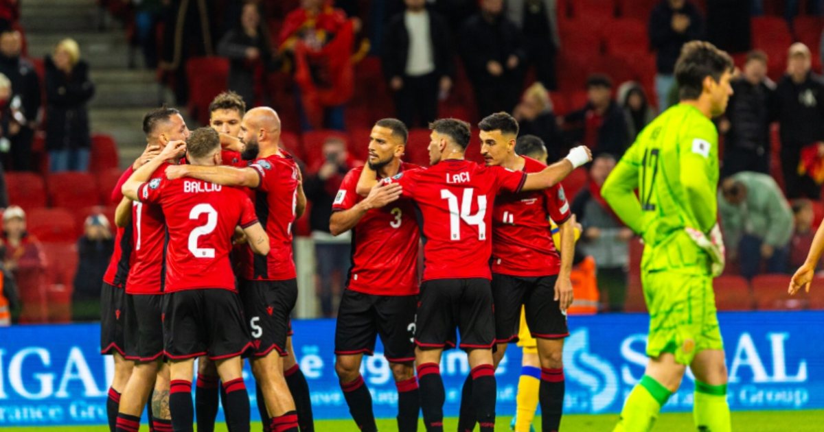 Së bashku me Mbappe e De Bruyne  Futbollisti shqiptar pjesë e formacionit ideal të yjeve të Europës  EMRI 