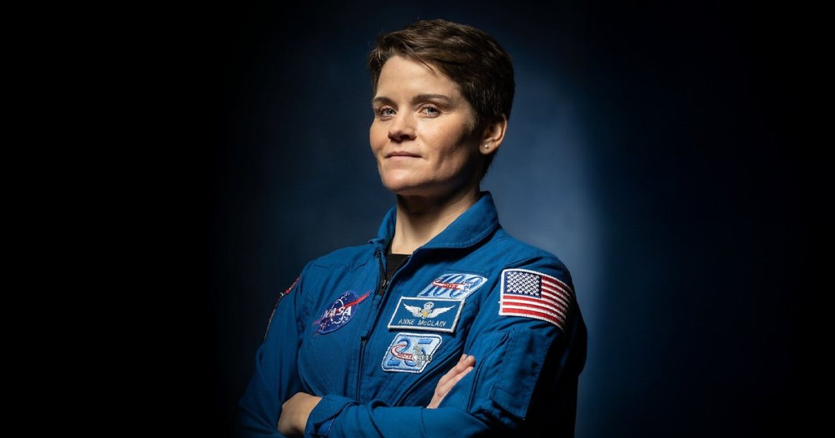 Skandal në NASA  ish oficerja akuzon në mënyrë të rreme bashkëshorten astronaute