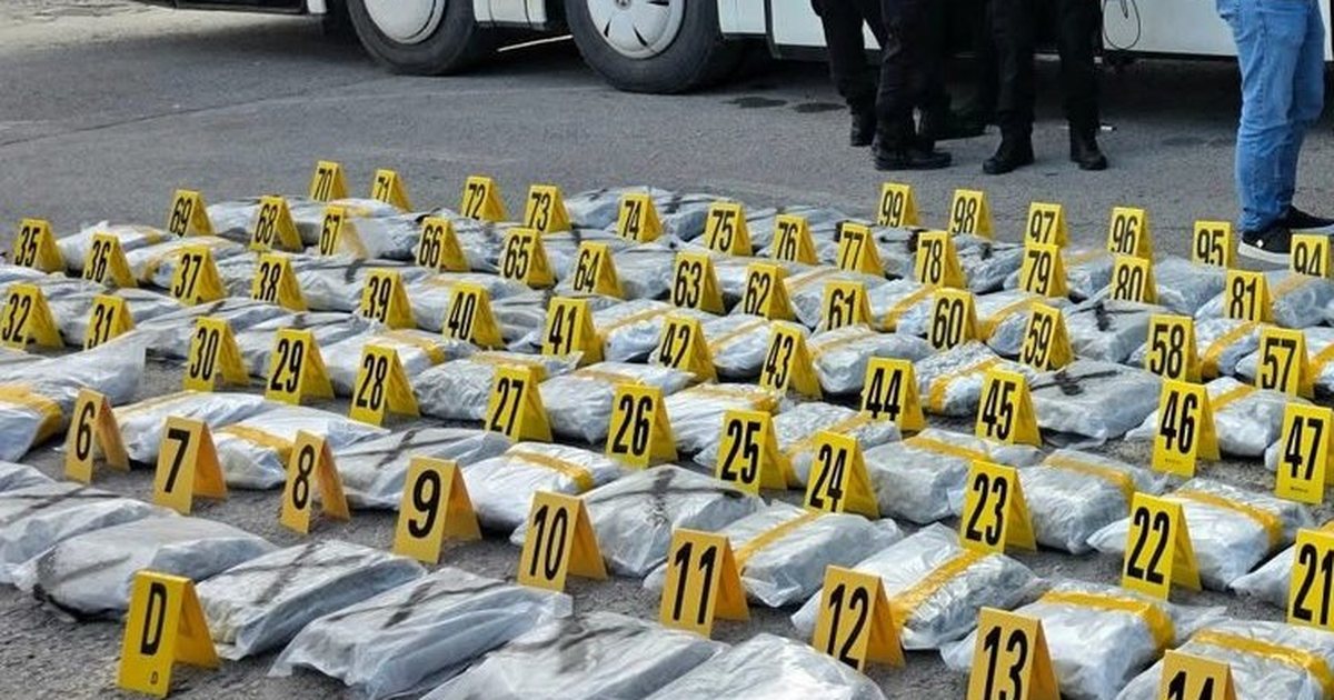 Nga Shqipëria drejt Kosovës 120 kg kanabis   arrestohet shoferi i autobusit pa pasagjerë