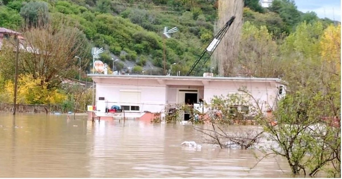 Përmbytjet  ngjarje katastrofike që mund të sigurohen