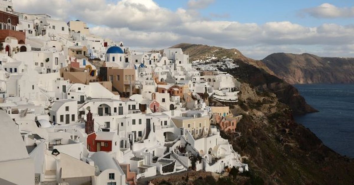 Tërmetet që  shkundën  Santorinin  Shkencëtarët zbulojnë SHKAKUN e lëkundjeve të shumta