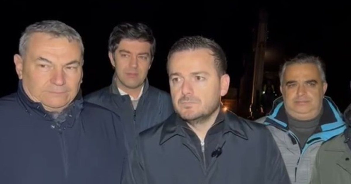 Ministri i Bujqësisë inspekton situatën pas reshjeve në Korçë  Kemi çarje në disa nga argjinaturat e lumenjve