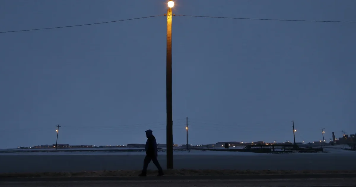 Qyteti më verior i Amerikës i thotë lamtumirë diellit për 65 ditë  si është të jetosh në errësirë për tre muaj