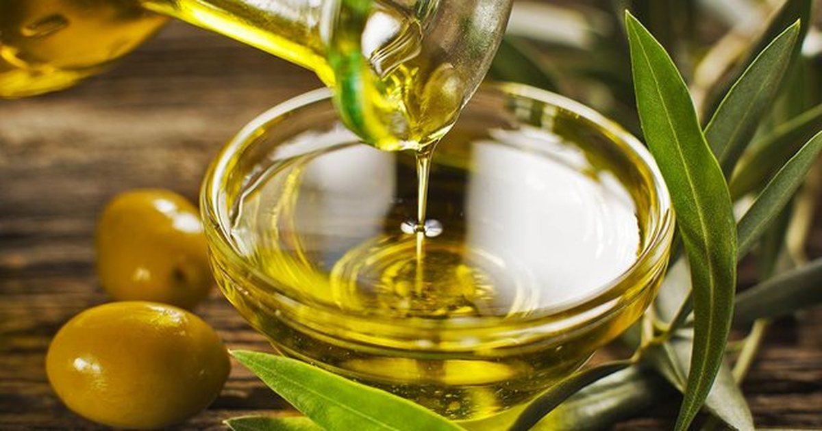 Sekrete popullore për të dalluar vajin e ullirit bio nga ai i përzier