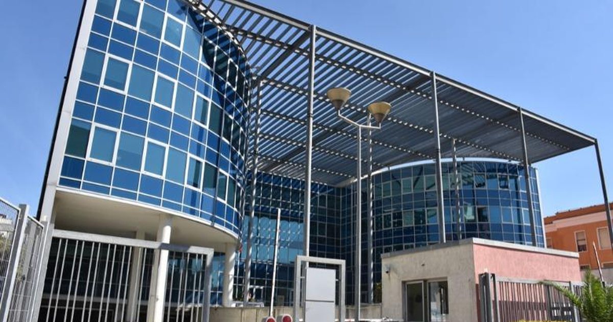 Hapi tender për të ndërtuar urë pranë shtëpisë së motrës  GJKKO kalon për gjykim ish kryetaren e komanduar të Tropojës dhe ndërtuesin