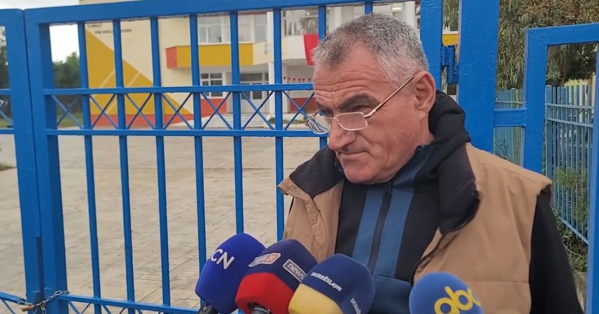 Katër goditje me thikë pranë zemrës  plagosja e 15 vjeçarit në Durrës  flasin fqinjët  Jemi të tronditur  Lëndët narkotike dhe   