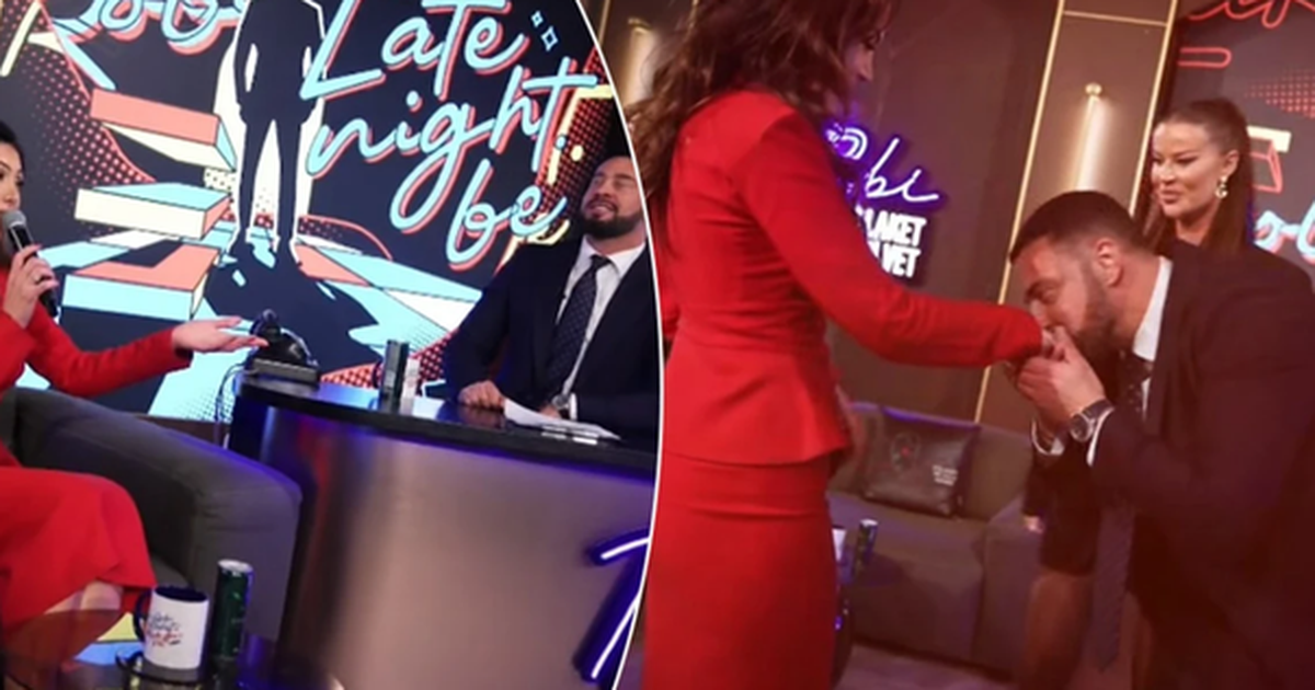 Pas shumë kohe bëhen bashkë Nora Istrefi dhe Roberti  ky i fundit i dhuron unazë në mes të emisionit