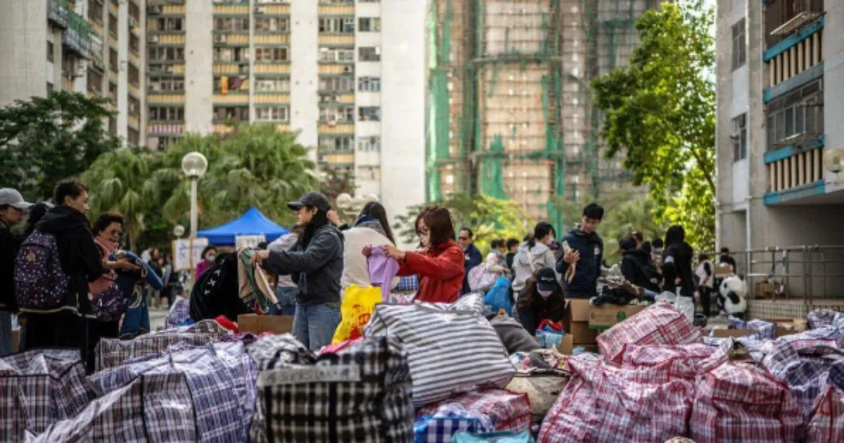 Zjarri vdekjeprurës në Hong Kong  arrin në 128 numri i viktimave  dhjetëra persona ende të zhdukur