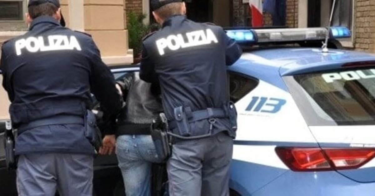  Skifteri  shqiptar nuk heq dorë nga vesi  kapet duke vjedhur firmën e ndërtimit  Kamerat dhe pronari e spiunuan