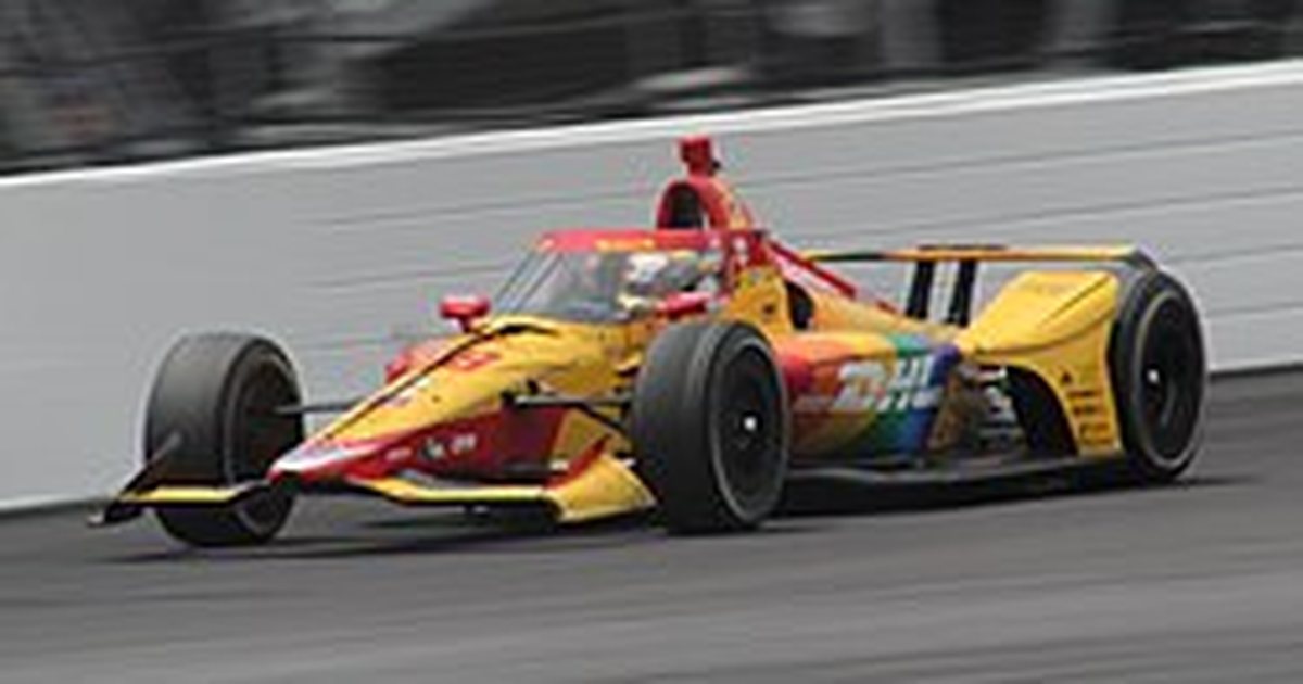 MISTERI qëndron dhe pas 5 vitesh  Si doli gjallë piloti i famshëm i F1 nga flakët tronditëse të makinës 