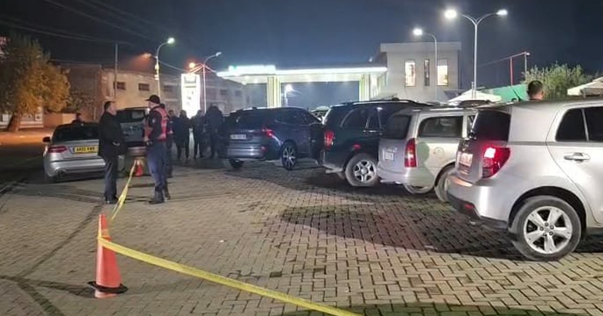 Vrasja e biznesmenit të karburantit në Elbasan  u qëllua me dy plumba në kokë në makinë  Dyshohet për 2 atentatorë