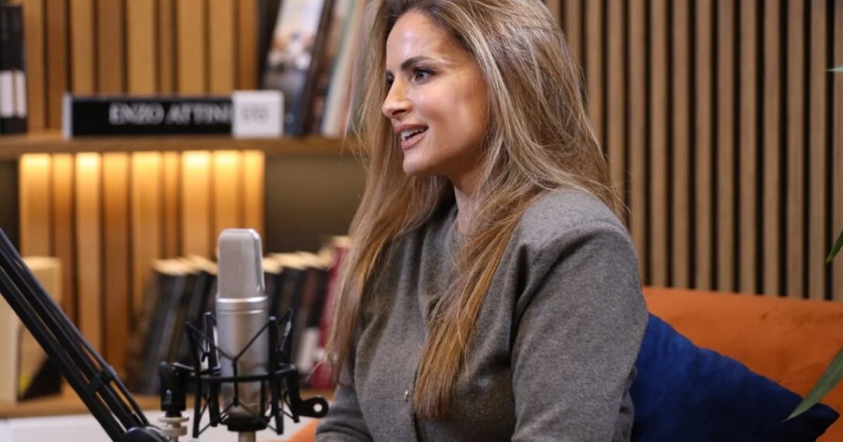 Mira Konçi reagon ndaj komenteve dhe flet për ndarjen nga Shpëtim Saraçi  Donim të ishim katër  por 