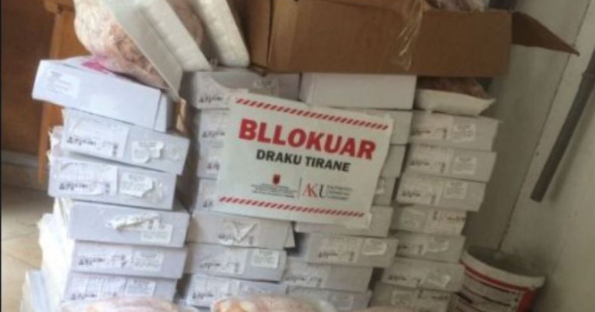 Kompania e sallamit e salciceve s tregoi vendet nga e merr lenden e pare  AKU  Mbizoteron mishi nga jashte