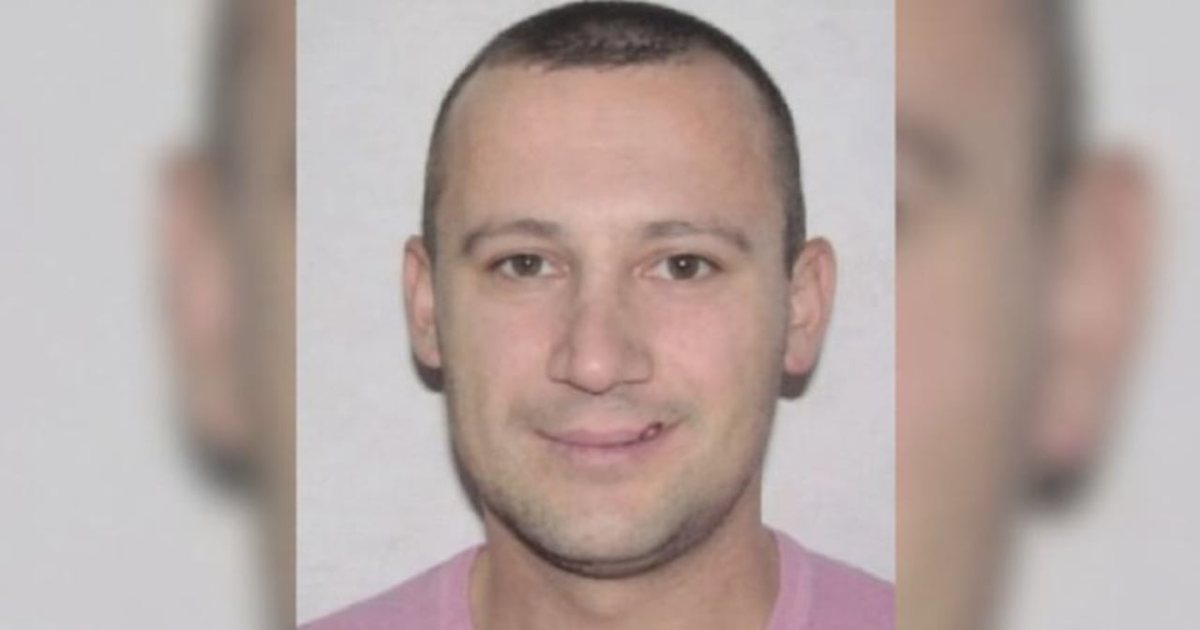 Vrasja e Mondi Mëhallës  shoqërohet një person  U kap teksa dilte nga Shqipëria  ka përdorur makinën e atentatorëve të biznesmenit