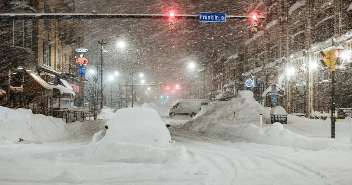SHBA përgatitet për stuhi të fortë bore  teksa 16 milionë banorë alarmohen