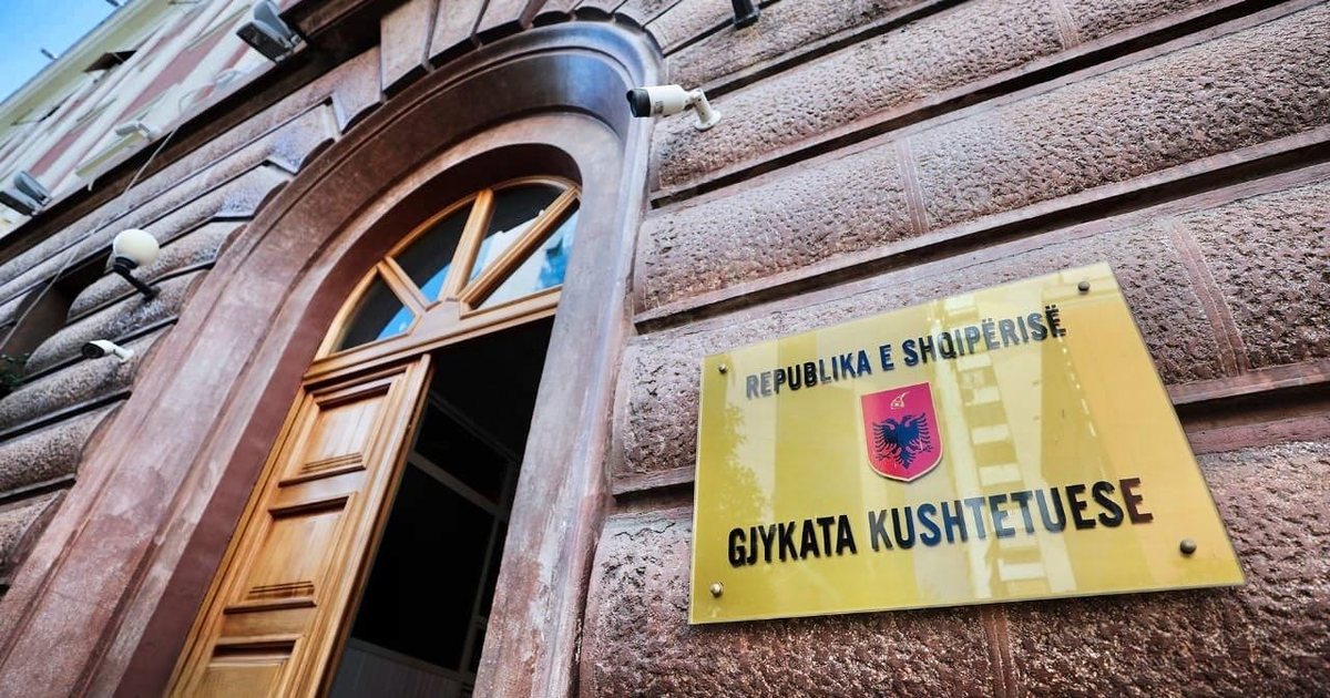 Përfundimi i mandatit të Holta Zacajt  Gjykata Kushtetuese bën veprimin e PAPRITUR   