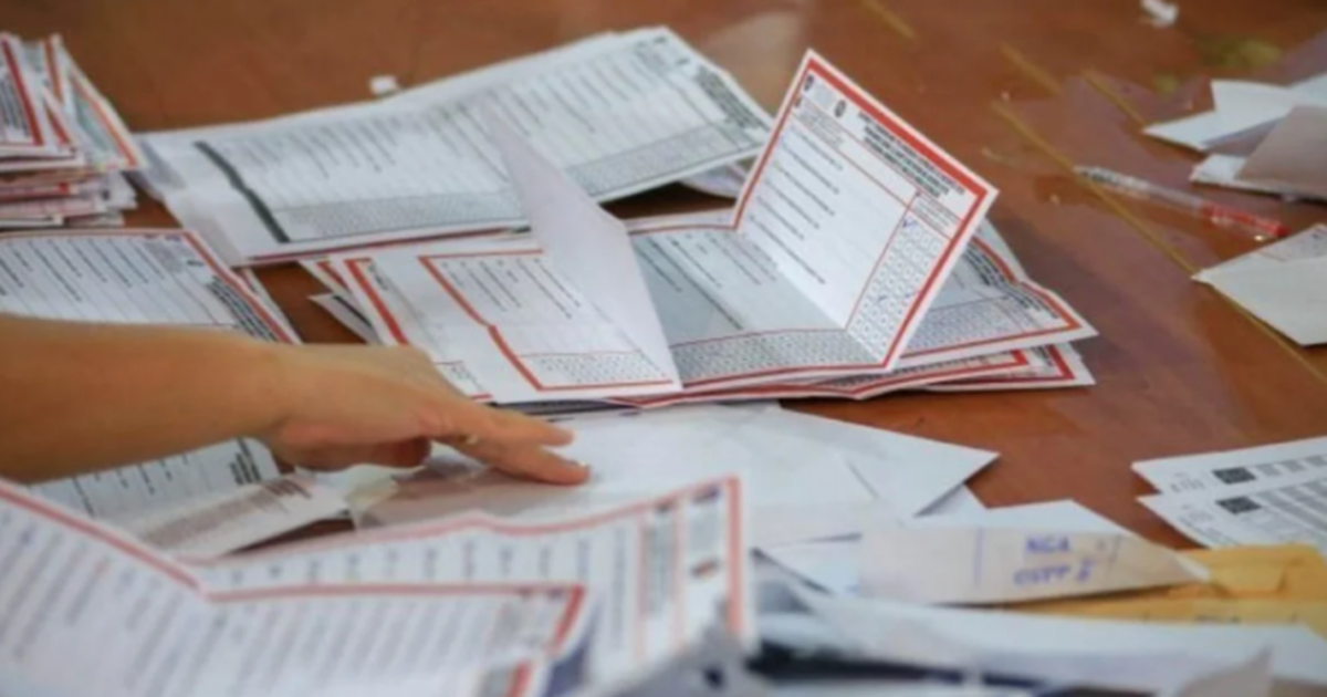  Zgjedhjet në Kosovë  KQZ zbardh si u ndanë votat sipas partive  sa mori VV  