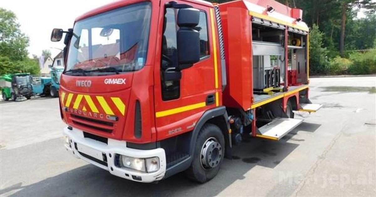 Lokali shkrumbohet nga flakët në Durrës  dyshohet për  