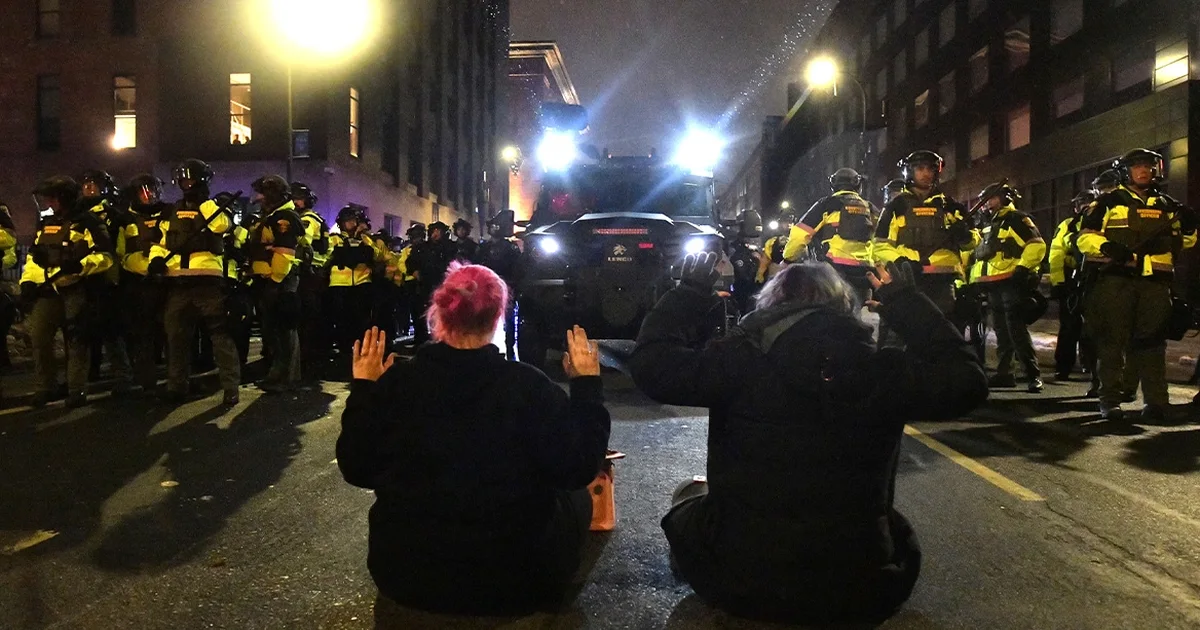Përshkallëzohen protestat në SHBA  pas vrasjes së 37 vjeçares nga agjenti amerikan
