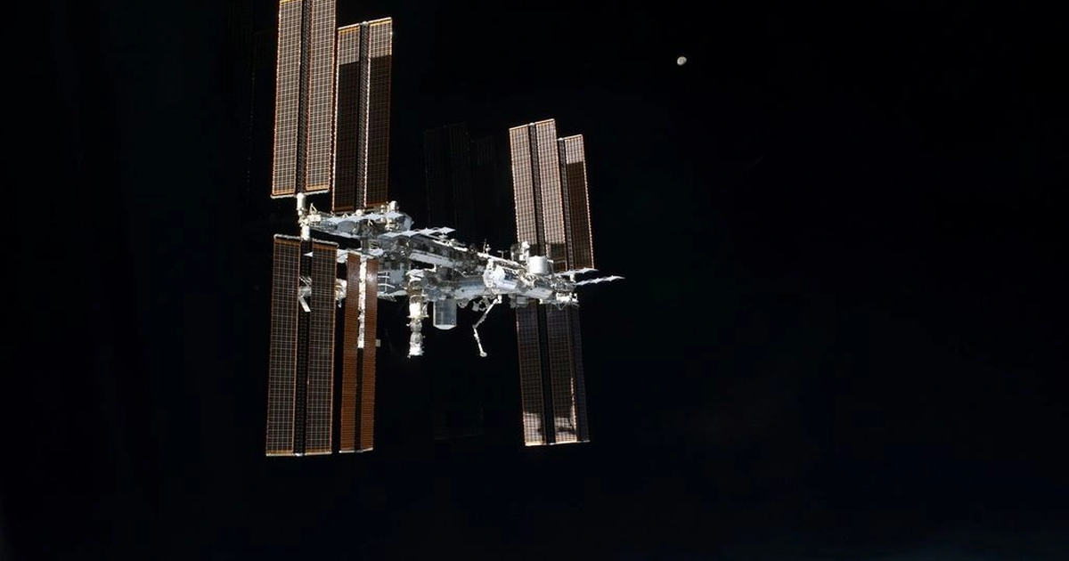 Pse po kthehet para kohe ekuipazhi i Stacionit Ndërkombëtar Hapësinor  