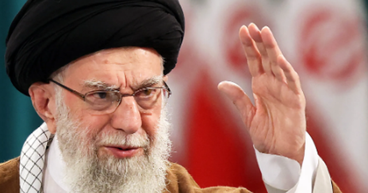 Khamenei paralajmëron politikanët amerikanë  Jepini fund mashtrimit
