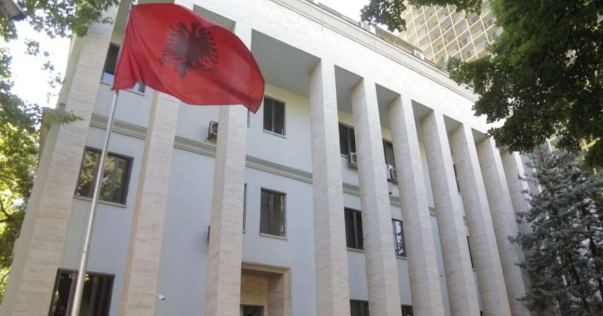 Dëshmitarët e Jehovait në gjyq me Qeverinë  kërkojnë statusin e bashkësisë fetare  Zbatoni detyrimet 