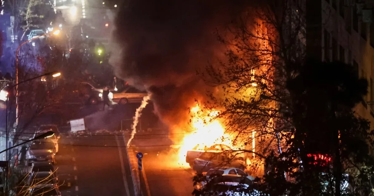 Trump paralajmëroi rritjen e tarifave për vendet që bëjnë  biznes  me Iranin  ja cilat shtete janë më të rrezikuarat