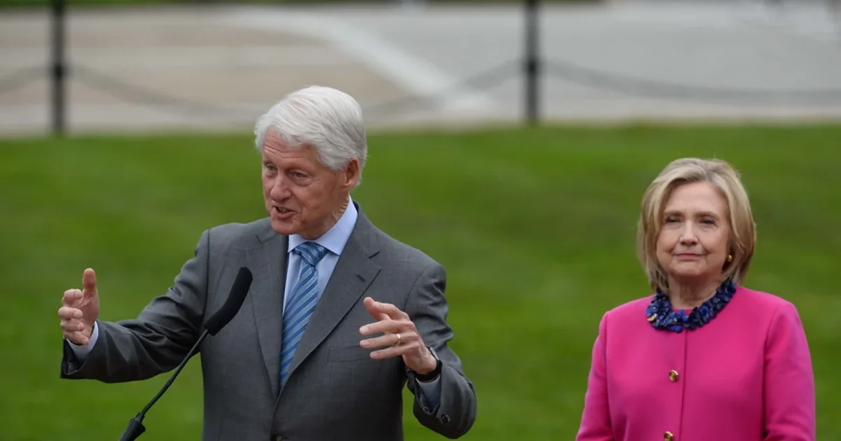 Refuzoi të dëshmojë për Epstein  Kongresi amerikan kërkon shpalljen fajtor të Bill Clinton për shpërfillje