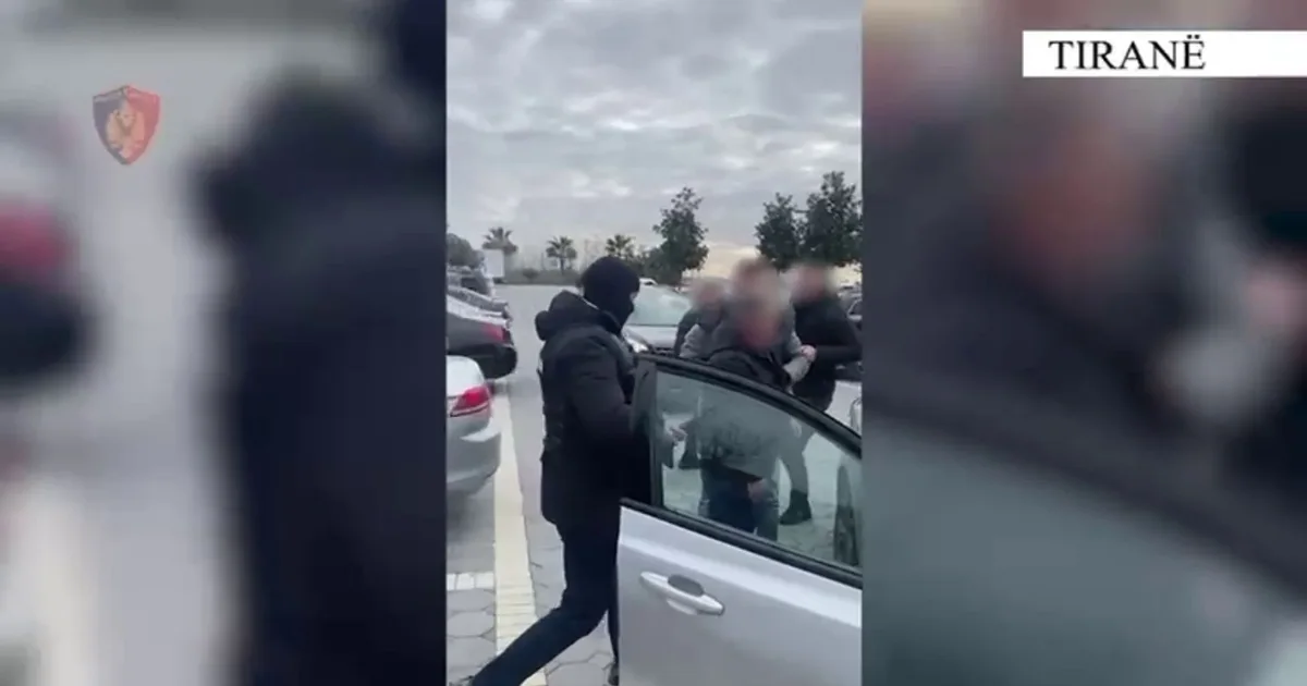 EMRI  Po transportonte me makinën e tij 60 kg kanabis  pranga 52 vjeçarit  Lënda narkotike do të shitej në 