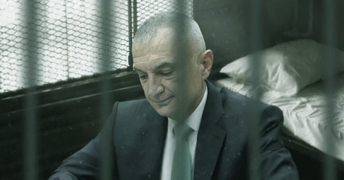  24 Janari të jetë shkëndijë jetike   Meta  reagim nga qelia  Zemërimin ta shpërthejnë në protesta  shqiptarët i 