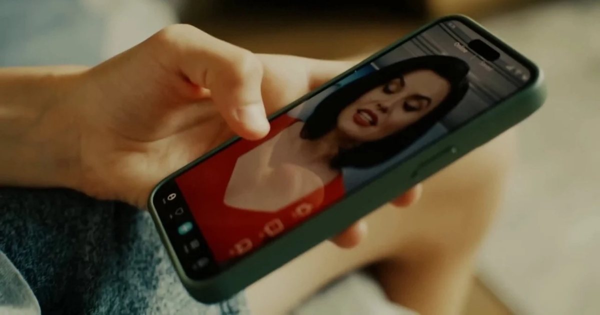 VIP at me nipt në rrjetet sociale  Hyn në fuqi ligji  influencerët dhe blogerët që nuk regjistrohen në QKB do t u bllokohen llogaritë