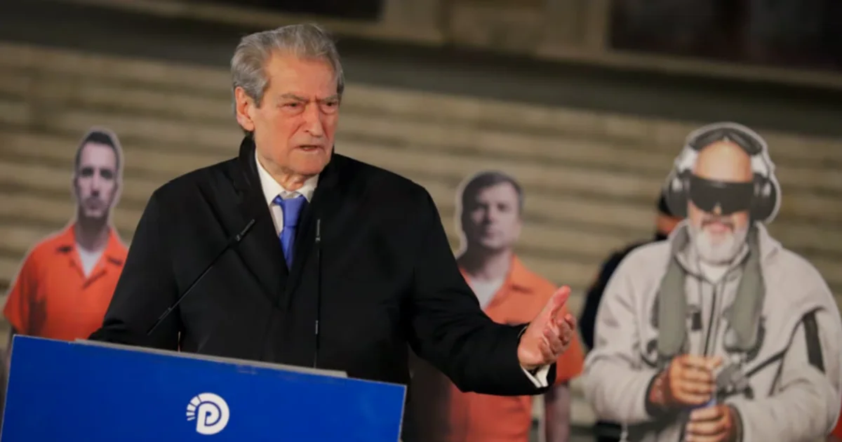  Kuvendi i mbushur me të korruptuar   Berisha  Në 24 janar  protesta më e fuqishme që ka njohur Tirana