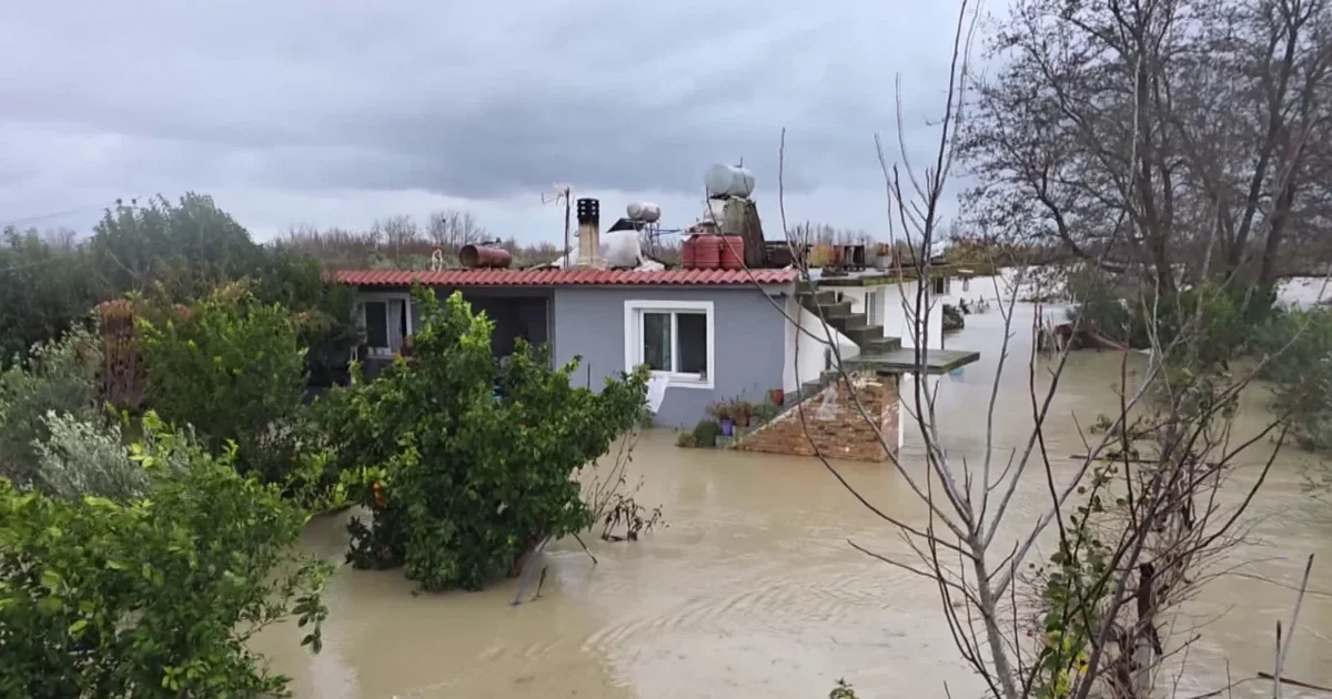 Kaosi me sistemin e kullimit  Në funksion vetëm 40  e kanaleve  bashkitë ende me infrastrukturën e komunizmit