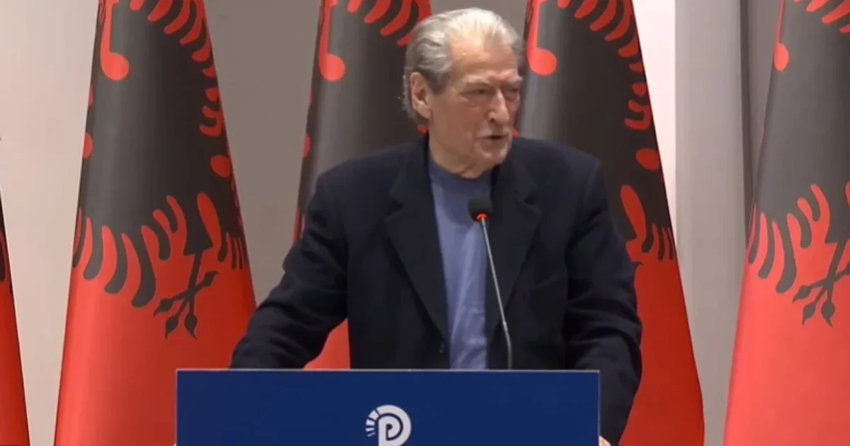 Berisha mesazh pak para tubimit  Keni shansin e madh të riktheni të ardhmen e shqiptarëve