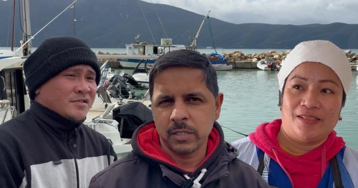  Bum  aplikimesh nga vendet aziatike për leje qëndrimi  Filipinas e indianë në Vlorë  Nuk mendojmë të largohemi