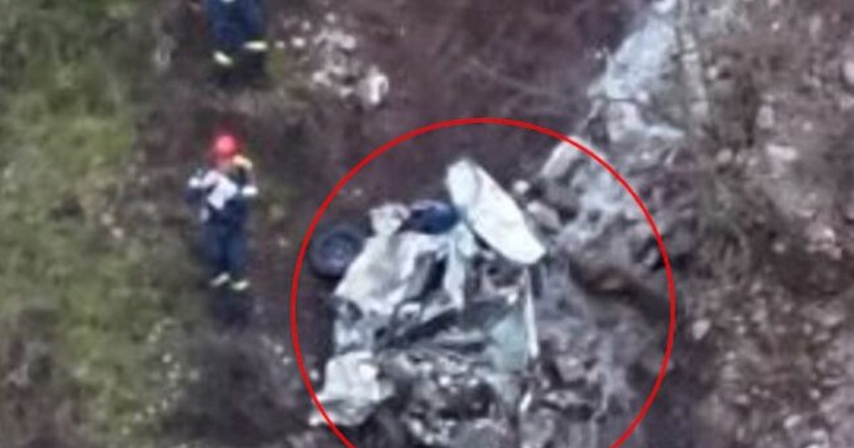 Aksident i rëndë  makina bie nga shkëmbi  Humb jetën shoferi