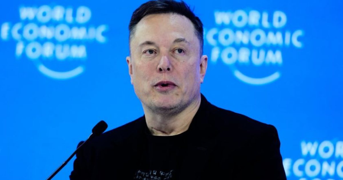 A po lançon SpaceX i Elon Musk një telefon inteligjent Starlink 