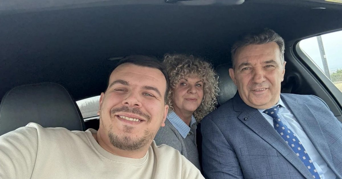 Gjykata Speciale e Hagës liron ish luftëtarin e UÇK së  i biri  Mirë se erdhe në atdhe babë 