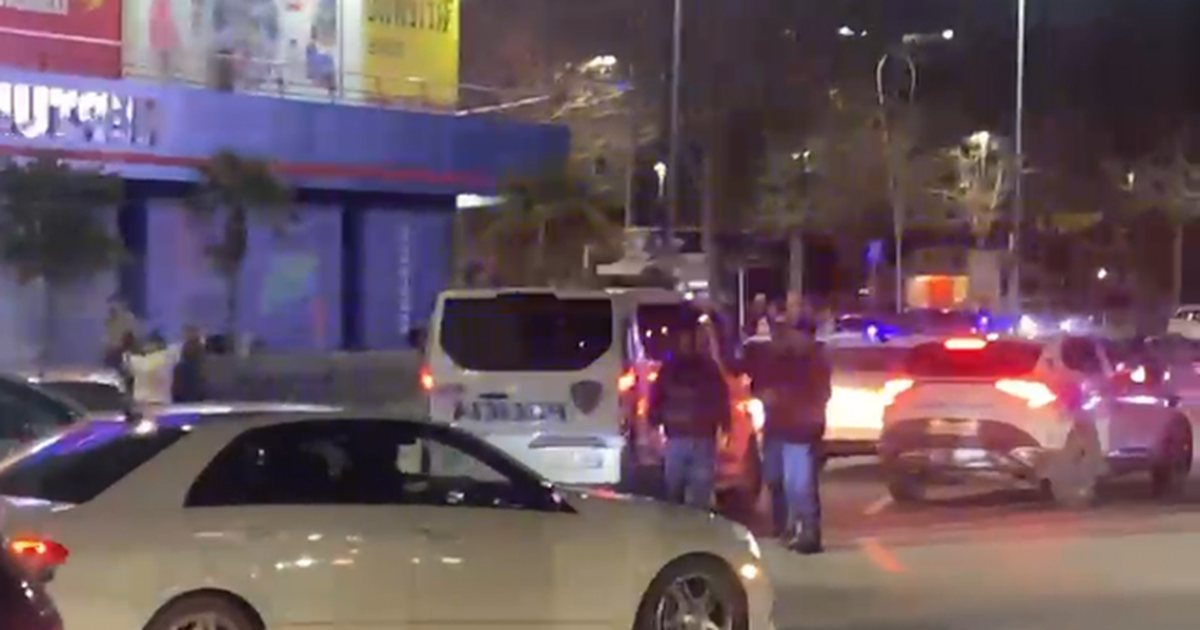 Sherr i madh në Vlorë  ndërhyn policia mes disa personave   