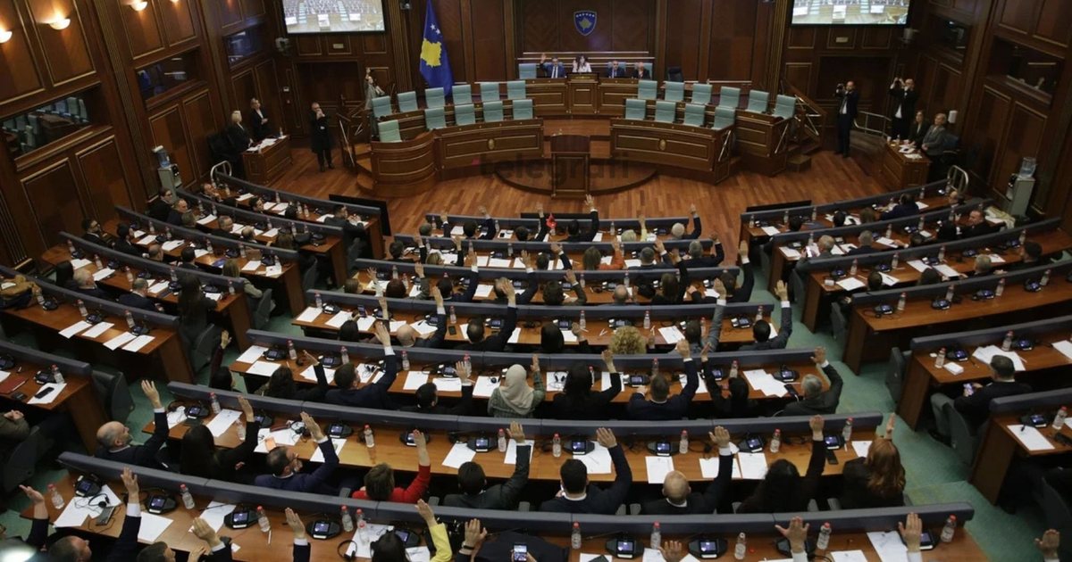 Albin Kurti zgjidhet kryeministër i Kosovës për herë të tretë