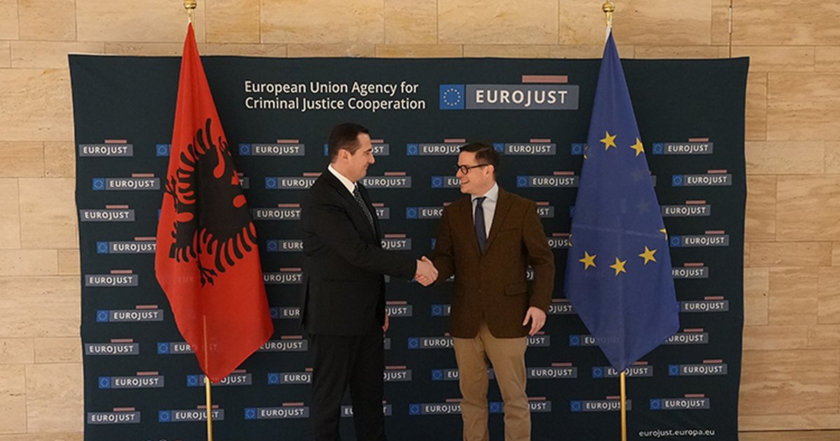 Kreu i SPAK  Klodjan Braho takohet me Presidentin e Eurojust it  Michael Schmid