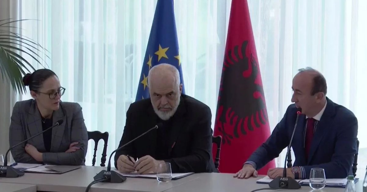  Më flakën në rrugë   Dashnor Sula sulmon PD dhe  lavdëron  Ramën  Ju kam kritikuar  por vlerësoj maksimalisht   