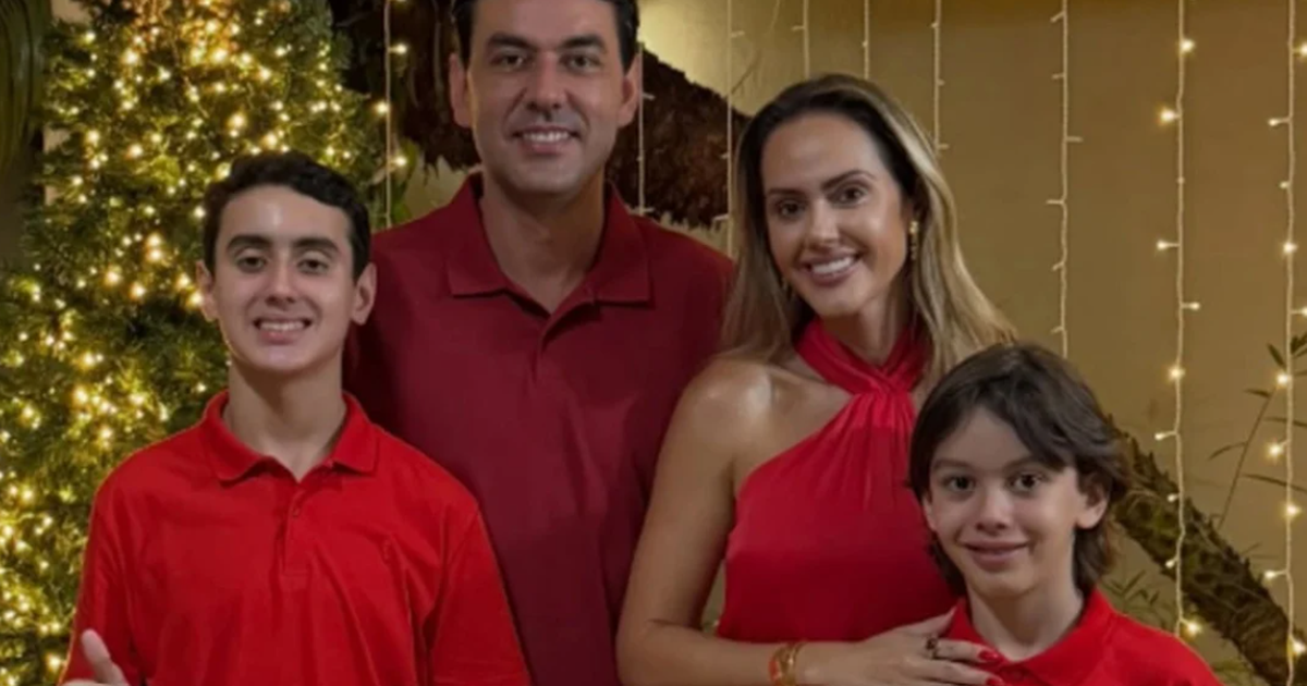  Babi ju do shumë   Pa videon e gruas duke u puthur me tjetrin  40 vjeçari vret dy fëmijët e mitur dhe më pas veten