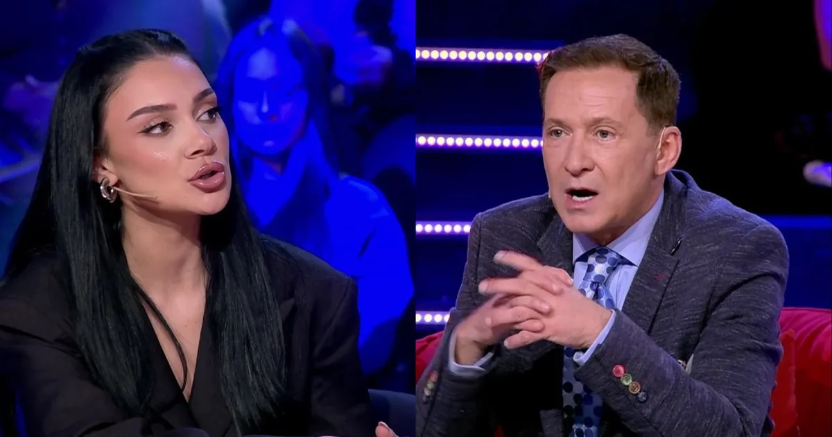  Ishe zhgënjim total  vetëm merrje frymë   Arjan Konomi përplaset ashpër me Krusitën në Fan Club