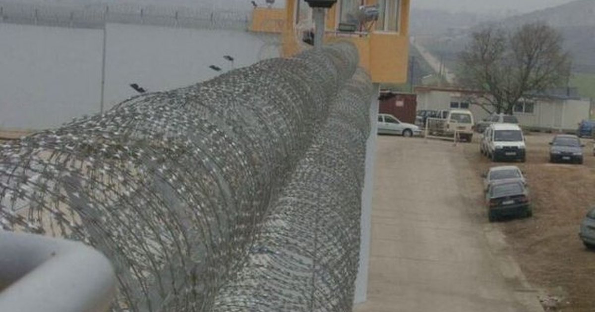 Alarm në burgun grek  Vr tet me armë zjarri i burgosuri  i pranishëm edhe shqiptari Alket Rizai
