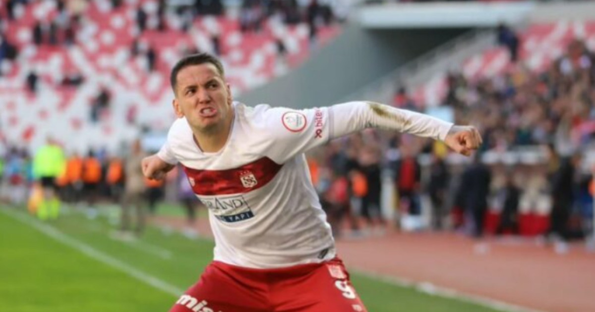 Shënoi dopietë në fundjavë  Rei Manaj përzgjidhet në formacionin e javës