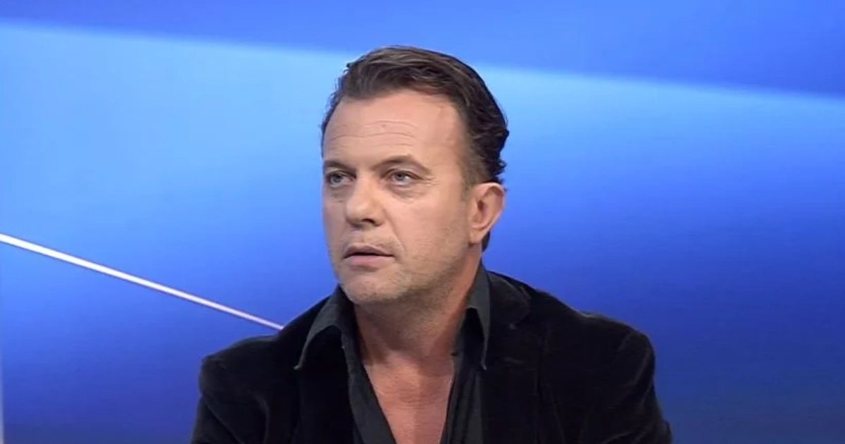  Gabova      Laert Vasili reagon pas incidentit me konkurrenten e  Për puthen  