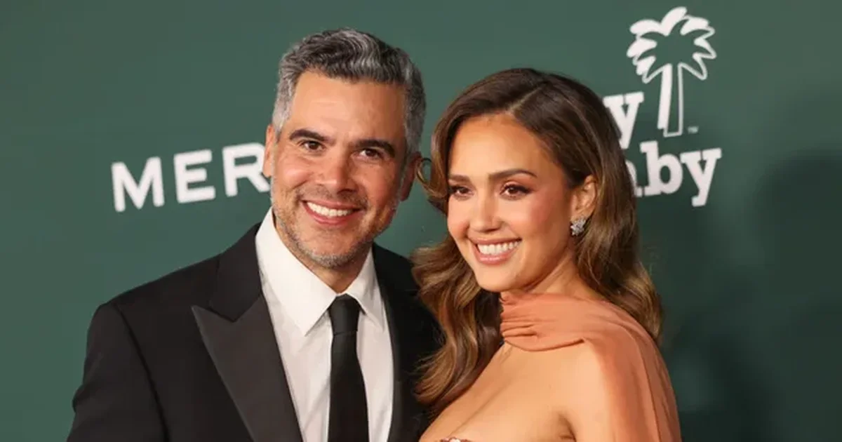 Jessica Alba do t i paguajë 3 milionë dollarë ish bashkëshortit Cash Warren