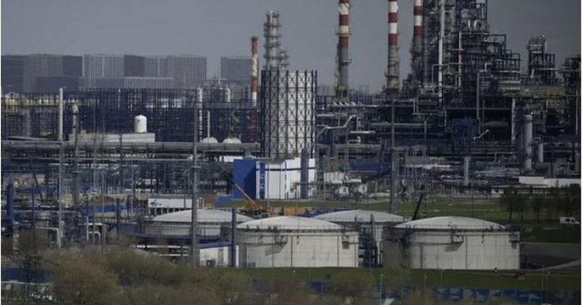 Sllovakia shpall gjendje emergjente nafte për shkak të luftës në Ukrainë